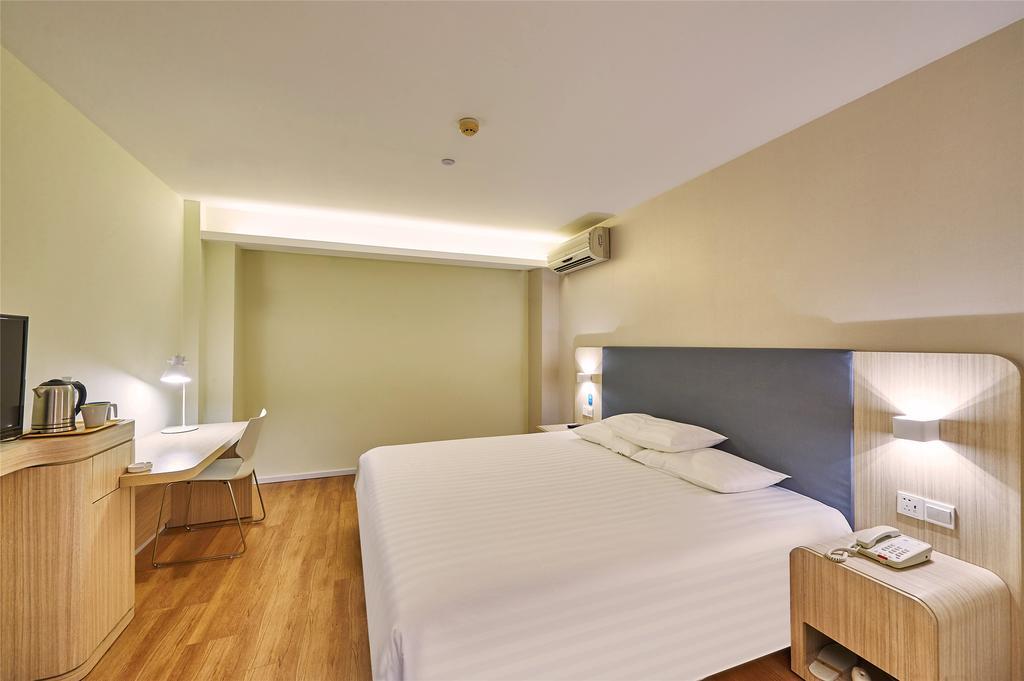 Hanting Hotel Luoyang Wanda Bagian luar foto