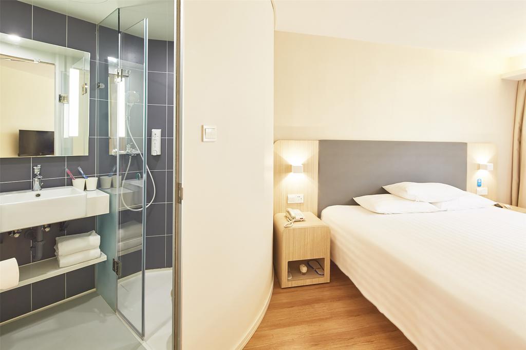 Hanting Hotel Luoyang Wanda Bagian luar foto